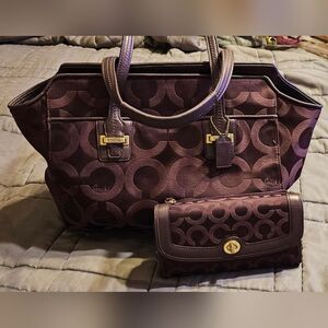 Coach Taylor Alexis Signature OP Art Tote Bag & wallet